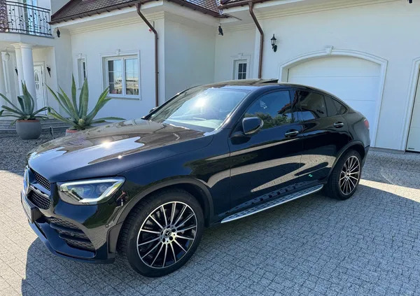 szadek Mercedes-Benz GLC cena 219000 przebieg: 63500, rok produkcji 2020 z Szadek